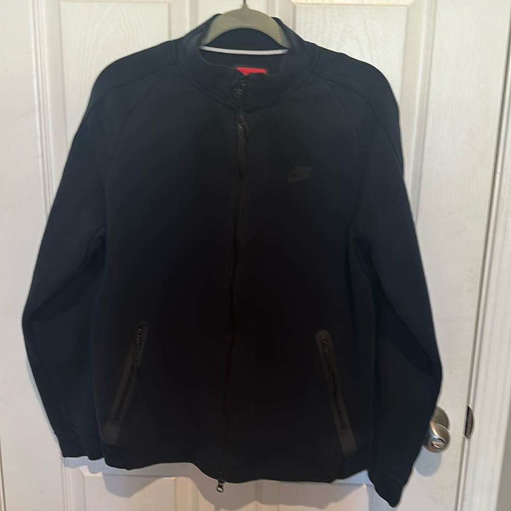 Nike full zip jacket black